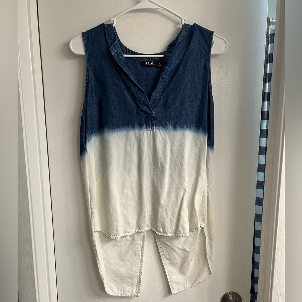 Ombre Long Back Sleeveless Blouse